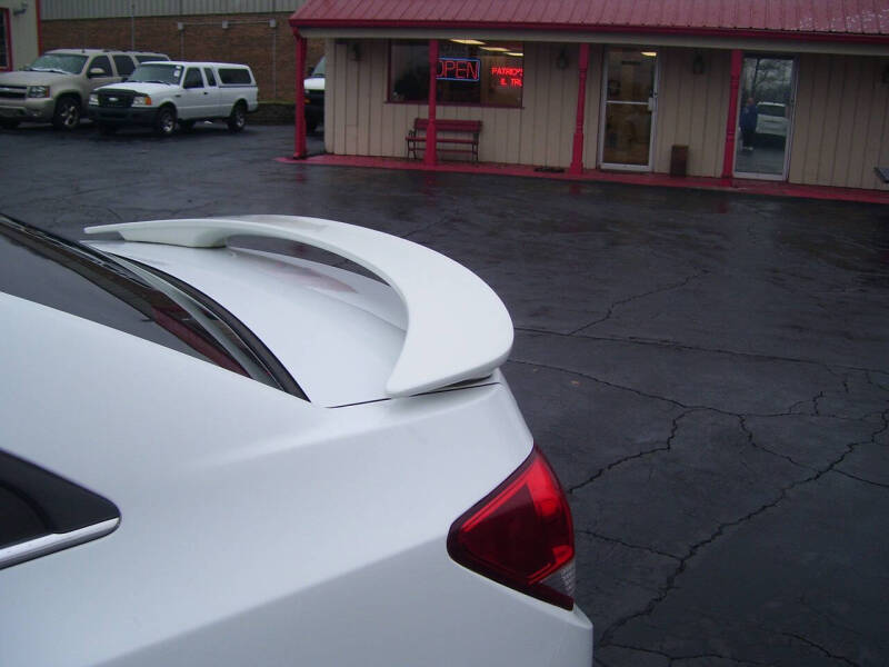 2011 Chevrolet Cruze LS