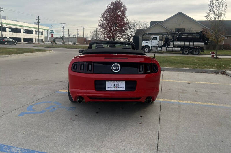 2013 Ford Mustang GT Premium