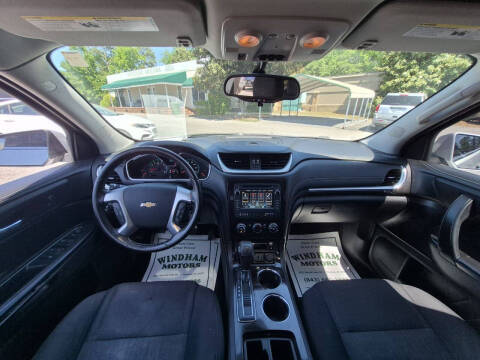 2017 Chevrolet Traverse LT