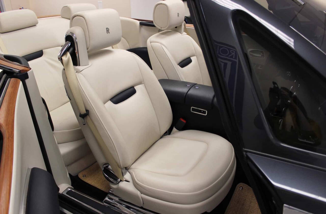 2009 Rolls-Royce Phantom Drophead Coupe 25