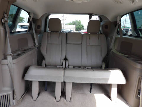 2015 Chrysler Town and Country Touring