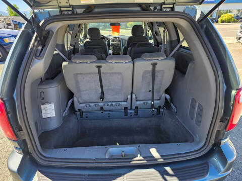 2005 Dodge Grand Caravan SXT