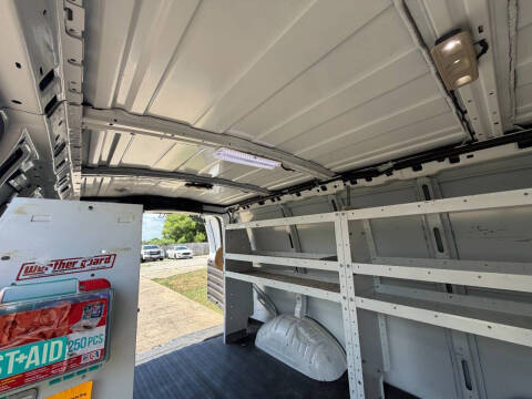 2018 Chevrolet Express 2500