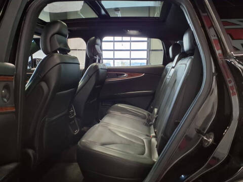 2019 Lincoln Nautilus Reserve