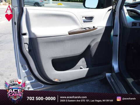 2017 Toyota Sienna