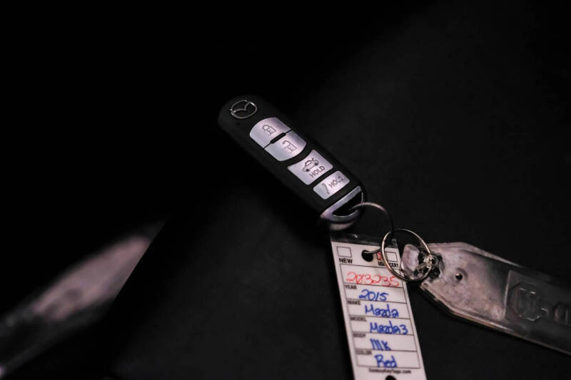 2015 Mazda MAZDA3 i Grand Touring