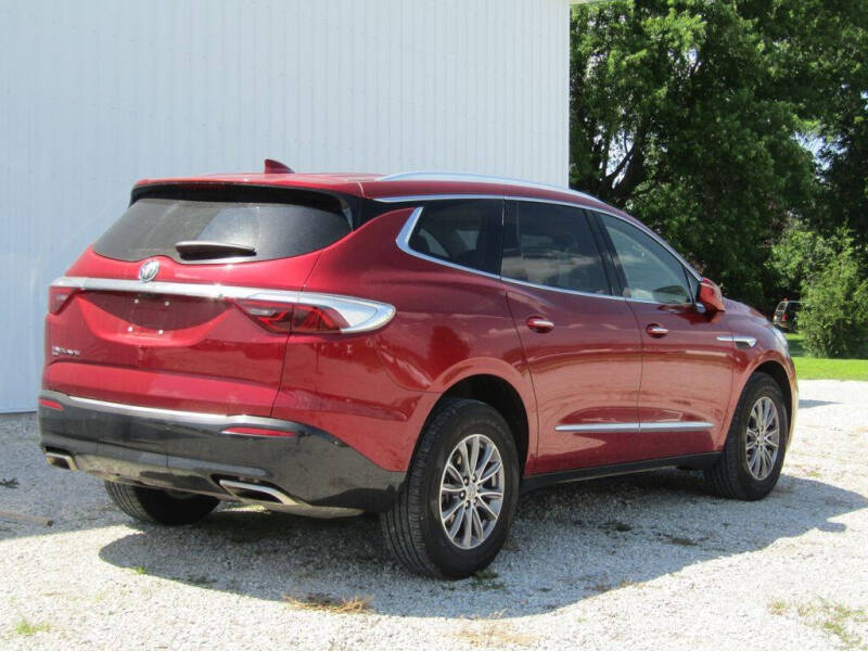 2024 Buick Enclave Essence