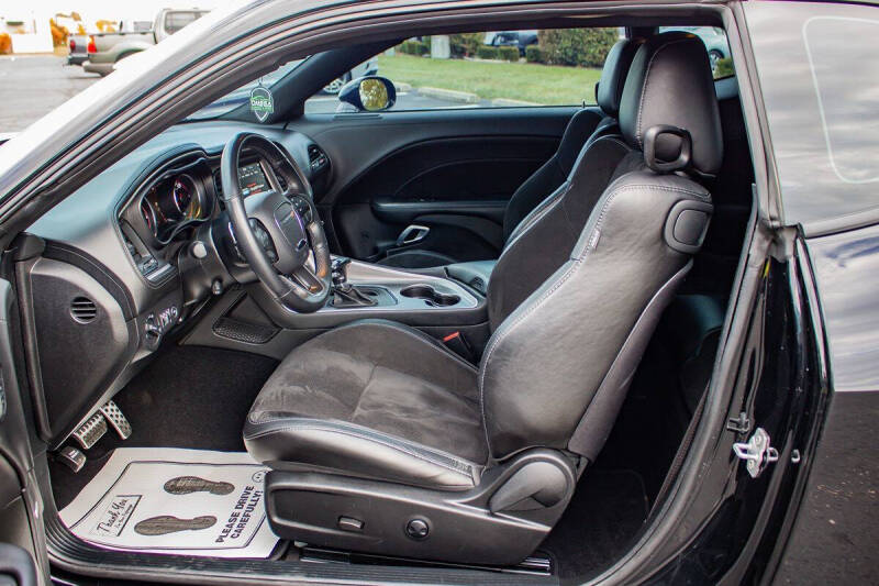 2022 Dodge Challenger