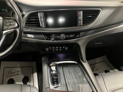 2022 Buick Enclave Essence