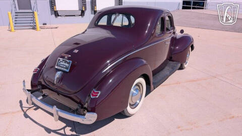1940 Ford Deluxe