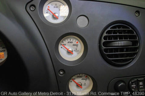 2004 Dodge Viper SRT-10