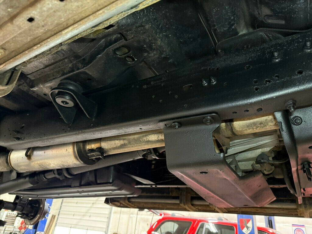 2005 Ford F-350 Super Duty 64