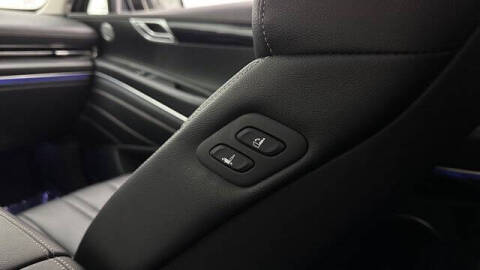 2022 Genesis GV80 2.5T