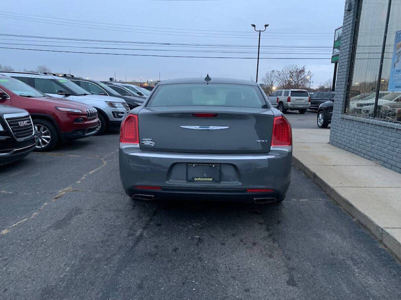 2018 Chrysler 300 Limited