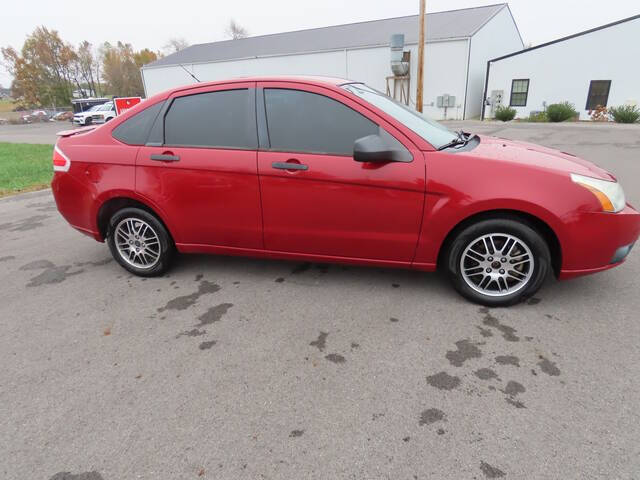 2011 Ford Focus for sale at Modern Automotive Group LLC in Lafayette, TN