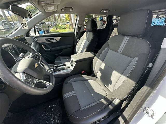 2025 Chevrolet Blazer LT