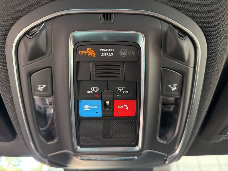 2025 Dodge Charger Daytona Scat Pack