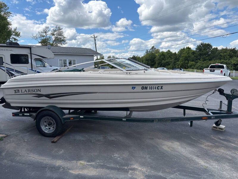 2001 Larson Boats 190SEI