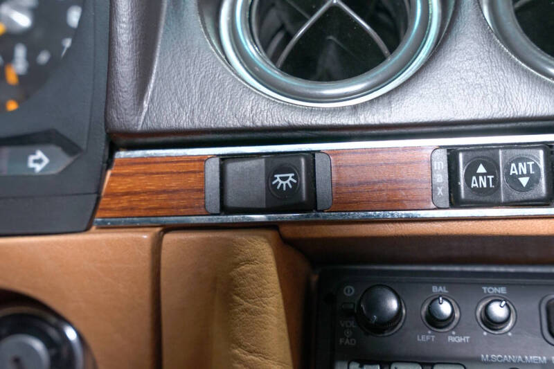 1982 Mercedes-Benz 380-Class 380 SL