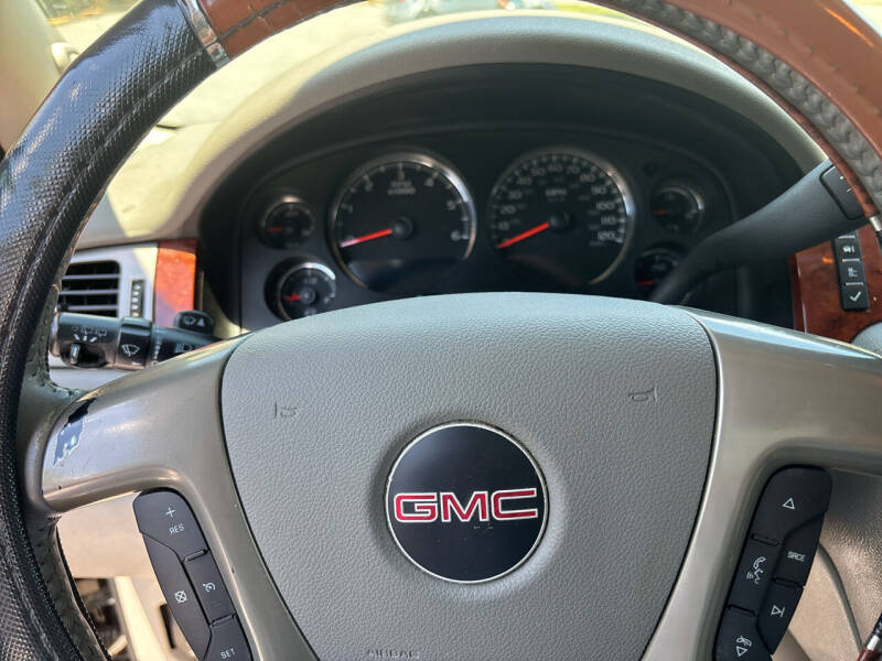 2013 GMC Yukon SLT