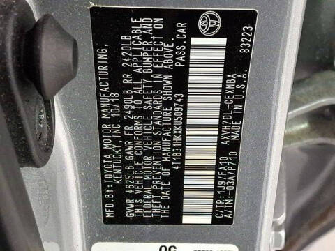 2019 Toyota Camry Hybrid LE