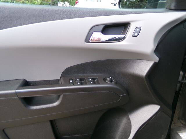 2014 Chevrolet Sonic LT Auto