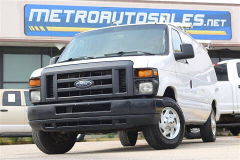 2013 Ford E-Series for sale at METRO AUTO SALES in Arlington TX