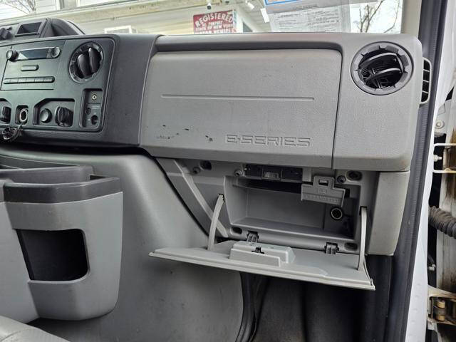 2013 Ford E-Series E-250