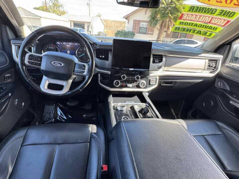 2024 Ford Expedition XLT