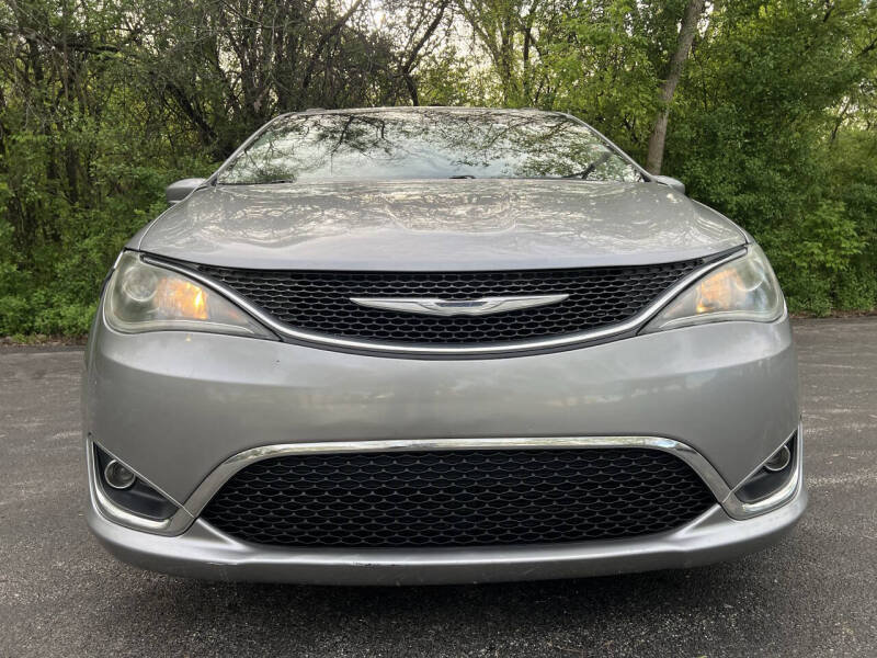 2017 Chrysler Pacifica Touring Plus