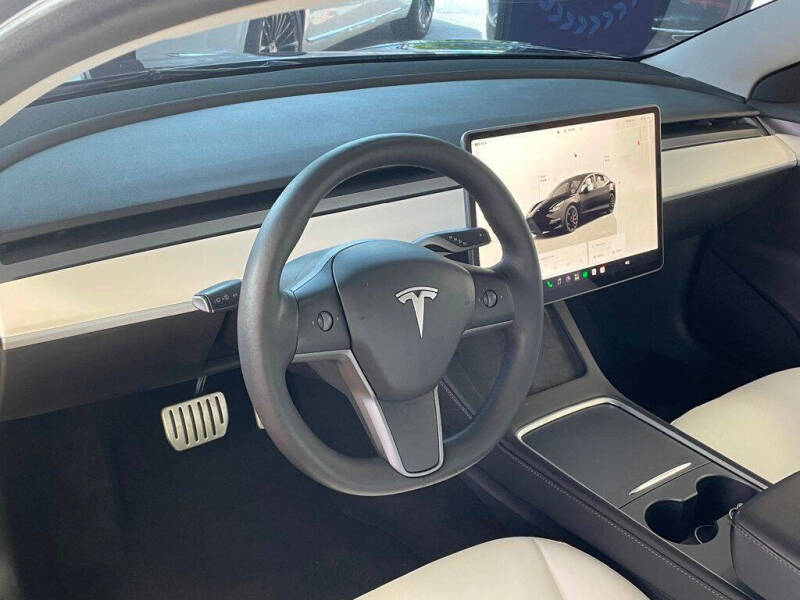 2023 Tesla Model 3 Performance