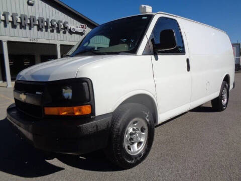 2016 Chevrolet Express for sale at SLD Enterprises LLC in East Carondelet IL