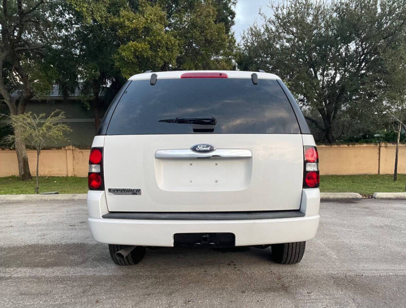 2008 Ford Explorer XLT