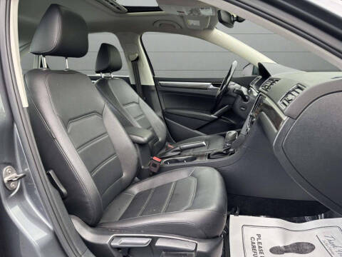 2018 Volkswagen Passat 2.0T SE