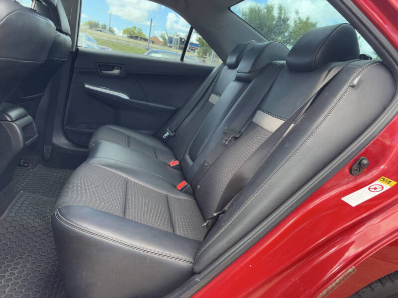 2012 Toyota Camry SE