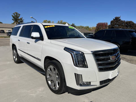2017 Cadillac Escalade ESV Luxury