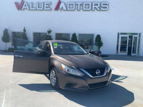 2016 Nissan Altima for sale at Value Motors Company in Marrero LA