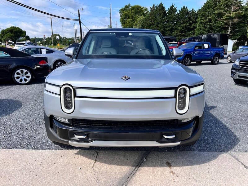 2023 Rivian R1S Adventure
