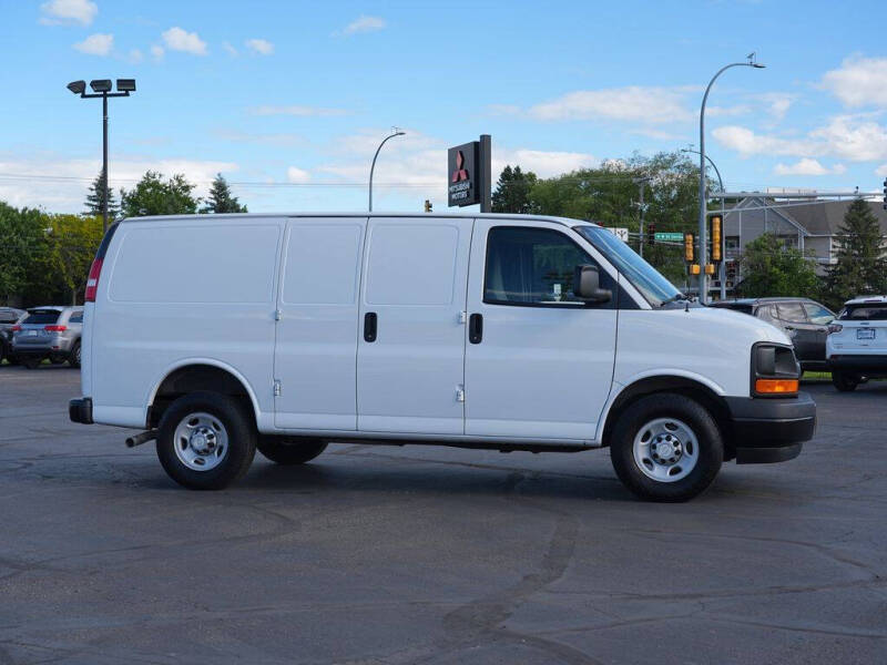 2017 Chevrolet Express 2500