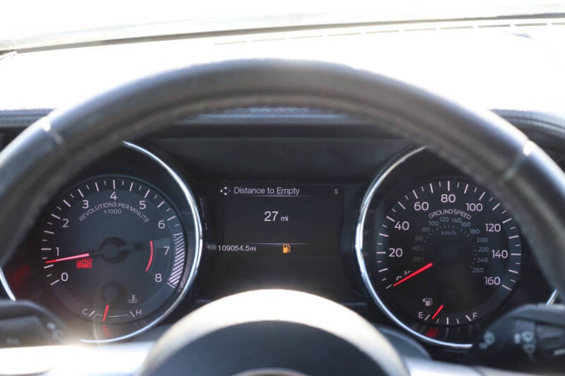 2015 Ford Mustang V6