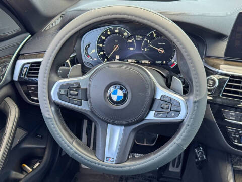 2017 BMW 5 Series 540i