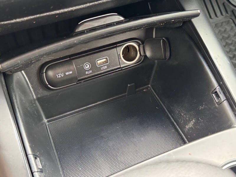 2020 Kia Sorento LX V6