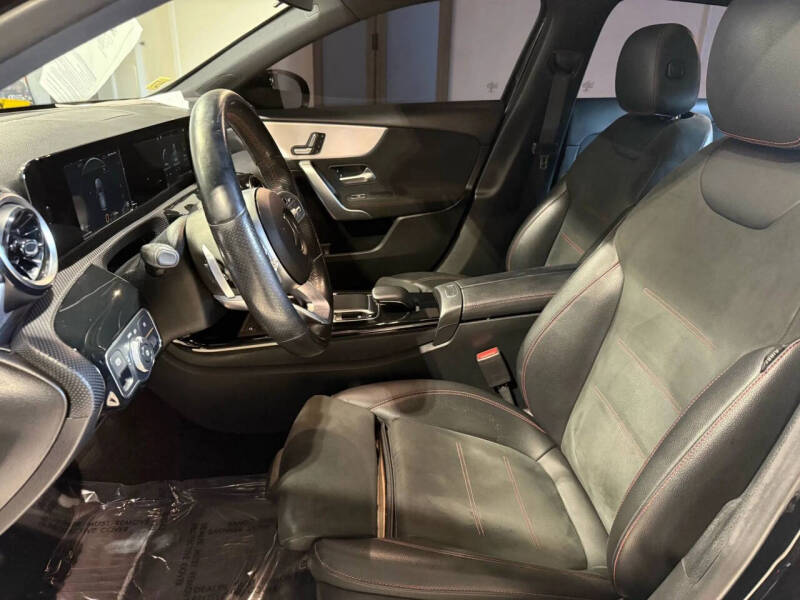 2019 Mercedes-Benz A-Class A 220