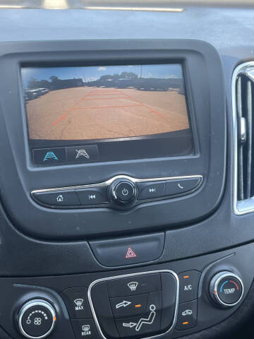 2017 Chevrolet Malibu LT