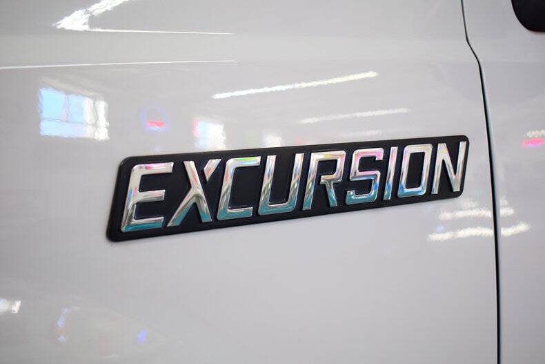2004 Ford Excursion