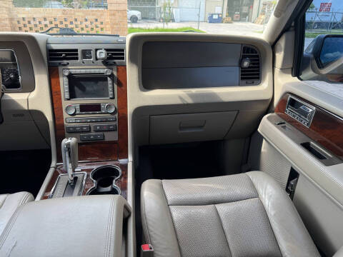 2012 Lincoln Navigator