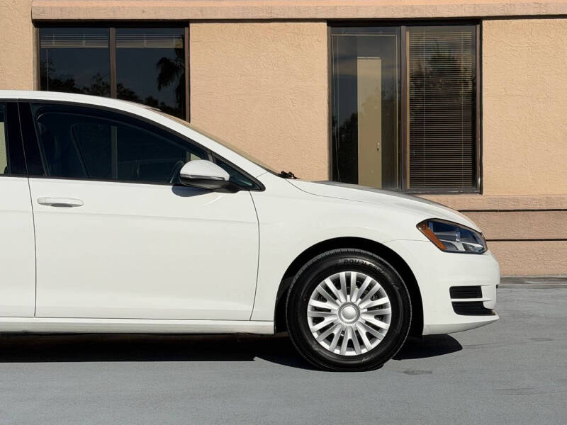 2015 Volkswagen Golf TSI S