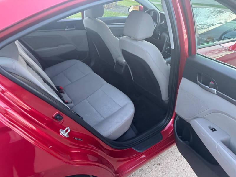 2018 Hyundai Elantra SEL