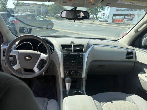 2012 Chevrolet Traverse LS