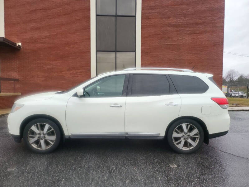 2015 Nissan Pathfinder for sale at One Stop Auto Group in Anderson SC